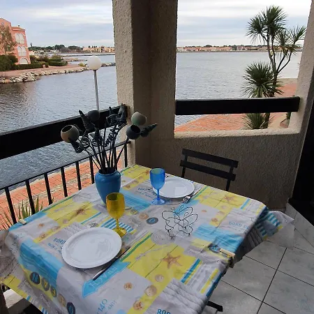 Bel Vue Sur Le Marin Avec Piscine Apartment