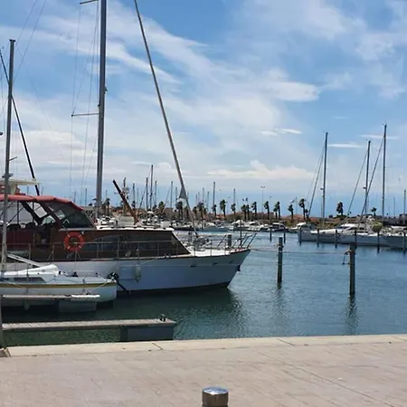 Bel Vue Sur Le Marin Avec Piscine Apartment *